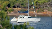 Lagoon 500 - At anchor